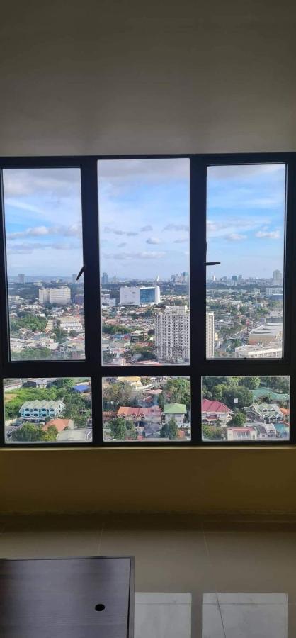 Congressional Town Center Aparthotel Manila Exterior foto