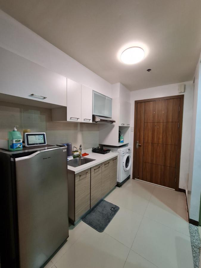 Congressional Town Center Aparthotel Manila Exterior foto
